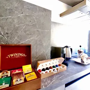 Pop Chic Frattina Apartment Rome