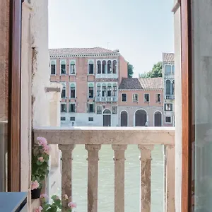 Palace Canal View By Wonderful Italy Apartment Venice